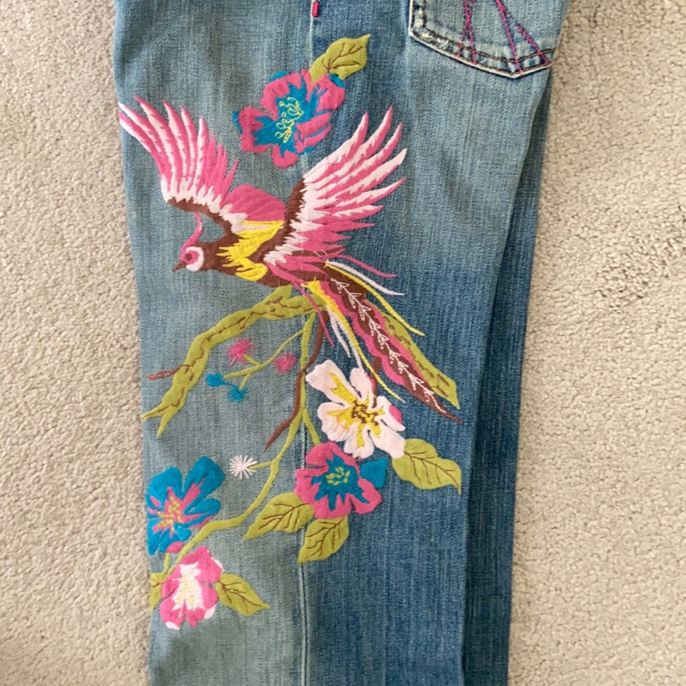 Allen B embroidered jeans size 28